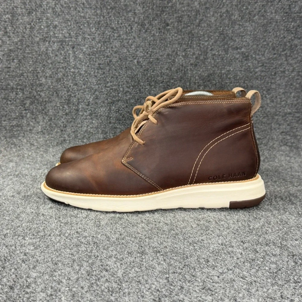 Cole Haan Grand Atlantic Chukka Boots Men's 10 Brown Leather Classic Casual Shoe